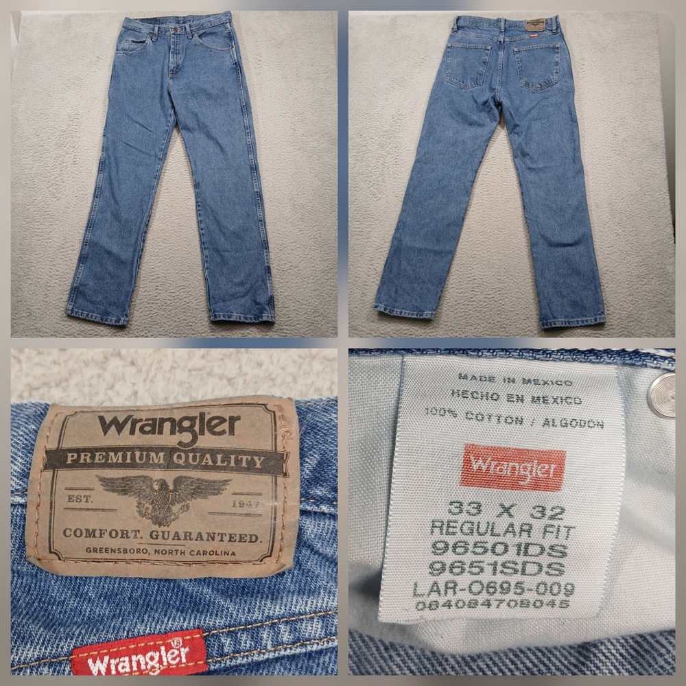 Wrangler Men’s Straight Jeans in Medium Blue Denim